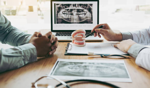 Emergency Dental Services in Las Lomas, TX